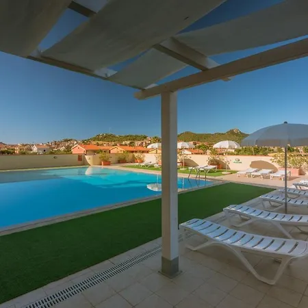 Hotel Stylish Le Fontane 2 Bedroom 6 Persons Child *